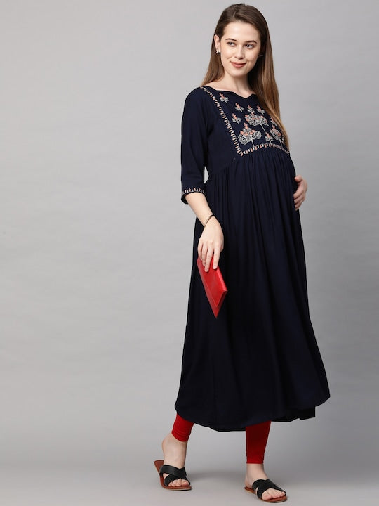 MomToBe Woman Navy Blue Yoke Design Maternity Nursing Kurta