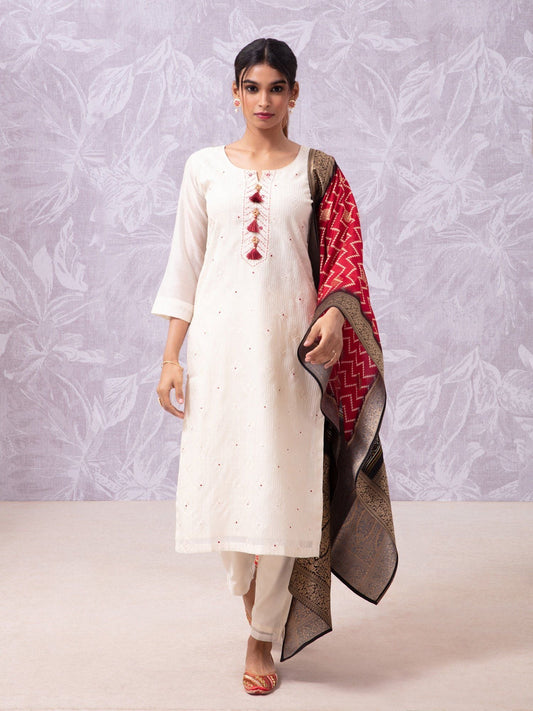 Likha Shaan-e-Avadh offwhite Kurta, Pant and Brocade Dupatta LIKSKD104 (Set of 3)