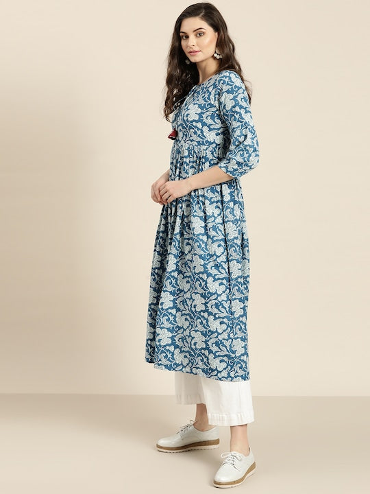 Shae by Sassafras Women Blue & Off-White Printed Anarkali Kurta