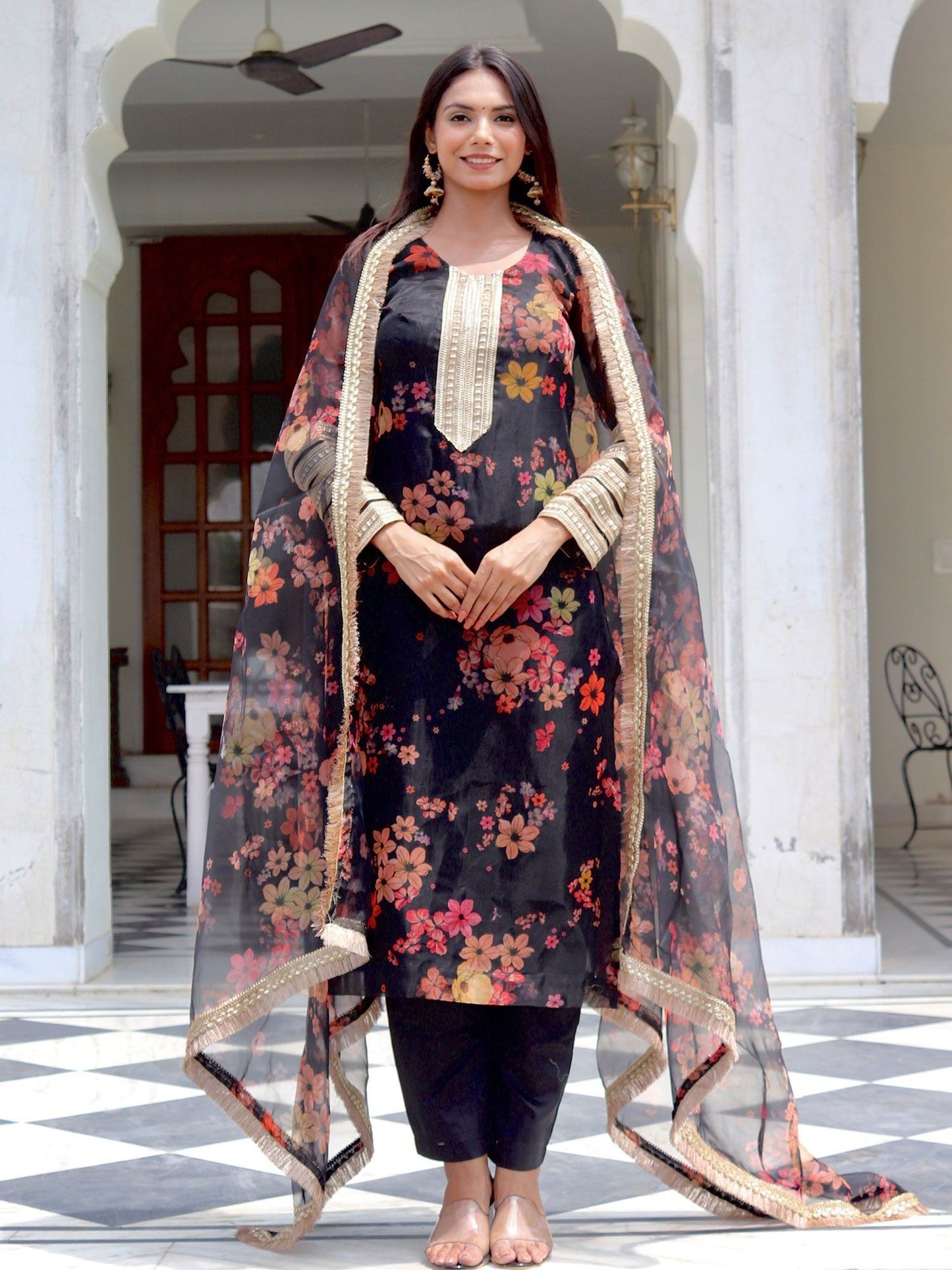 ONEWE INDIA Zareen Suit Set (Set of 3) - Black