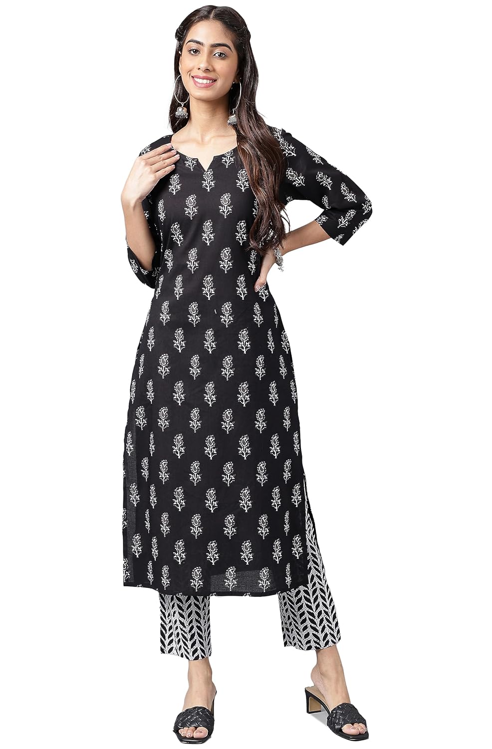 Janasya Women's Black Cotton Paisley Printed Kurta with Pants