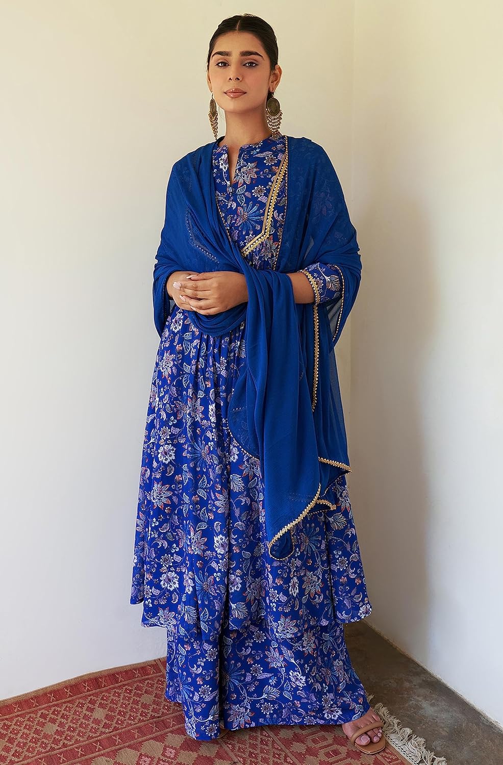 Janasya Women's Georgette Digital Floral Printed Embellished Kurta Set Dark Blue