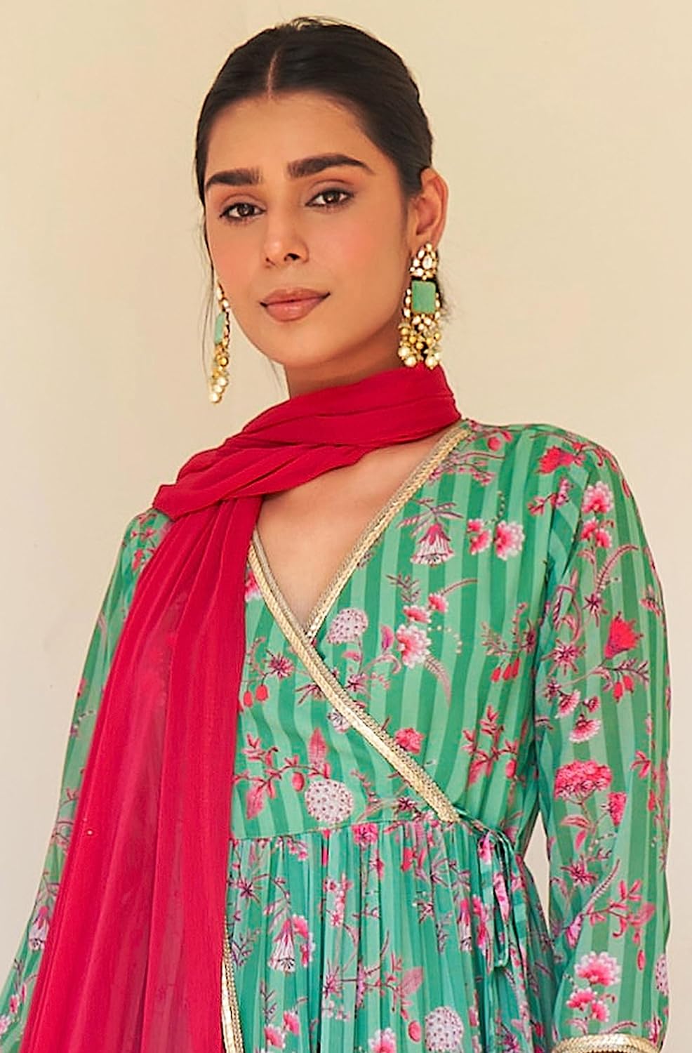 Janasya Women's Georgette Digital Floral Printed Embellished Kurta Set Green