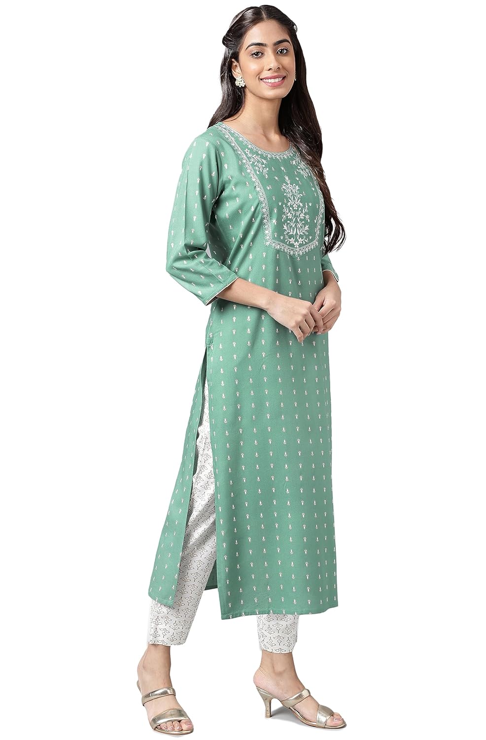 Janasya Women's Green Rayon Foil Printed Kurta with Pants