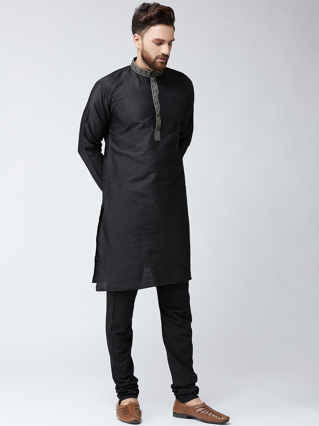 Sojanya Men Black Embroidered Straight Kurta