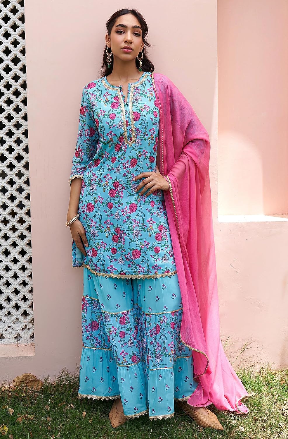 Janasya Women's Georgette Digital Floral Printed Embellished Kurta Set Sky Blue