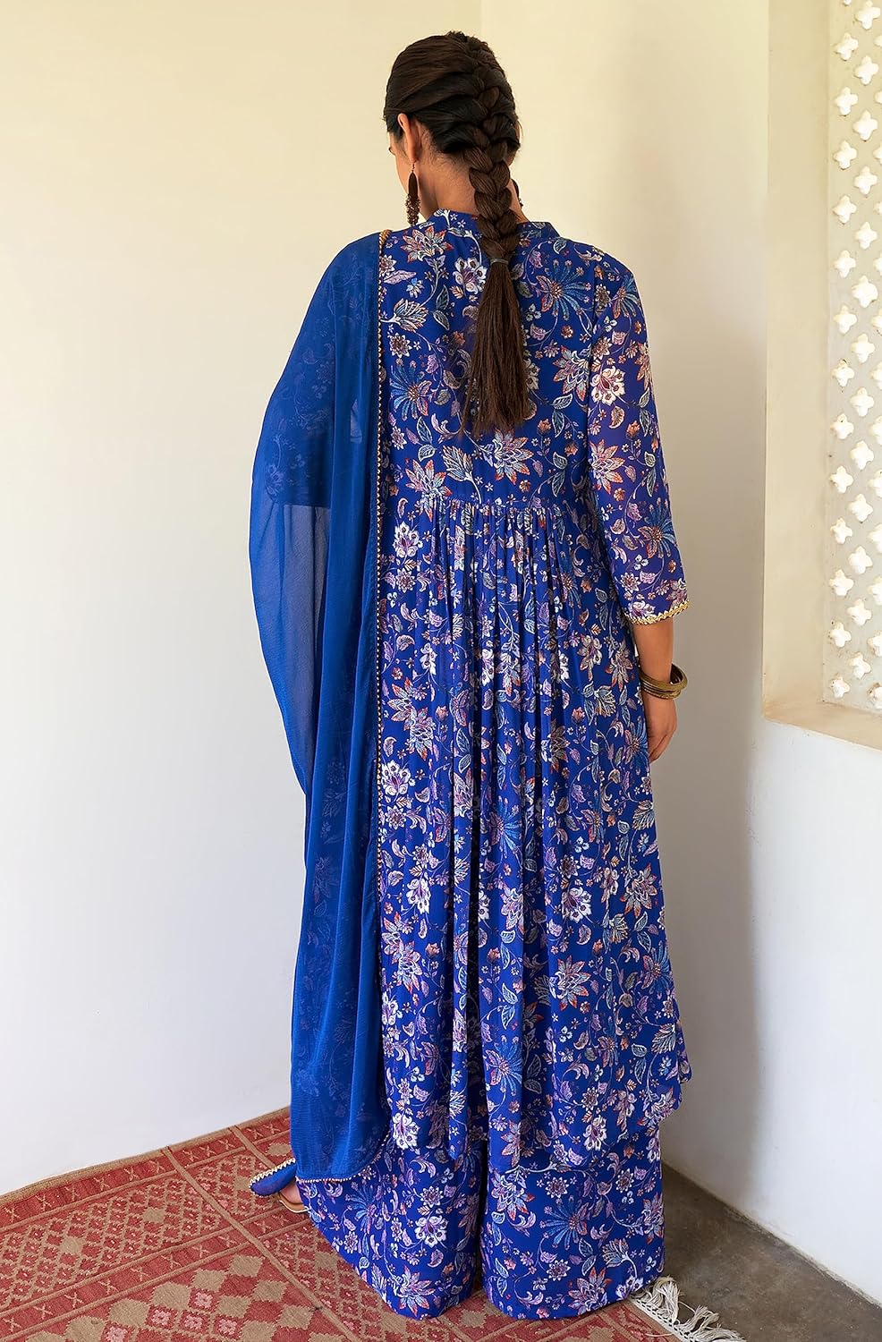 Janasya Women's Georgette Digital Floral Printed Embellished Kurta Set Dark Blue