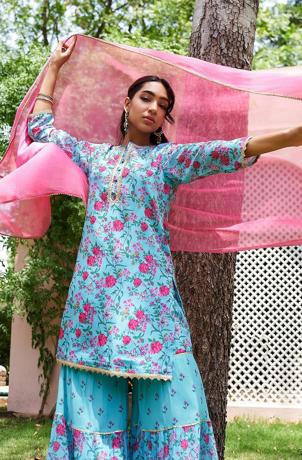 Janasya Women's Georgette Digital Floral Printed Embellished Kurta Set Sky Blue