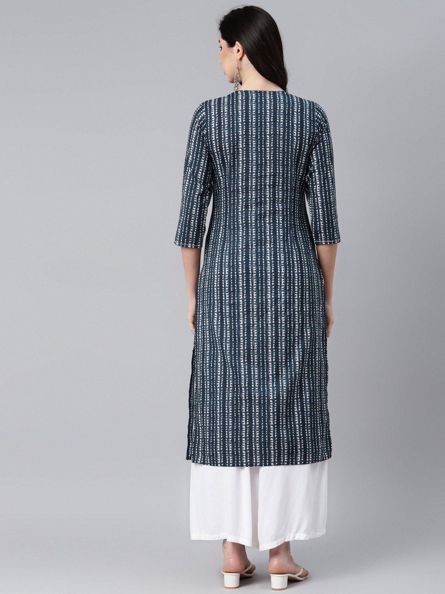 PIROH Womens Cotton Stripe Print Straight Kurta Blue