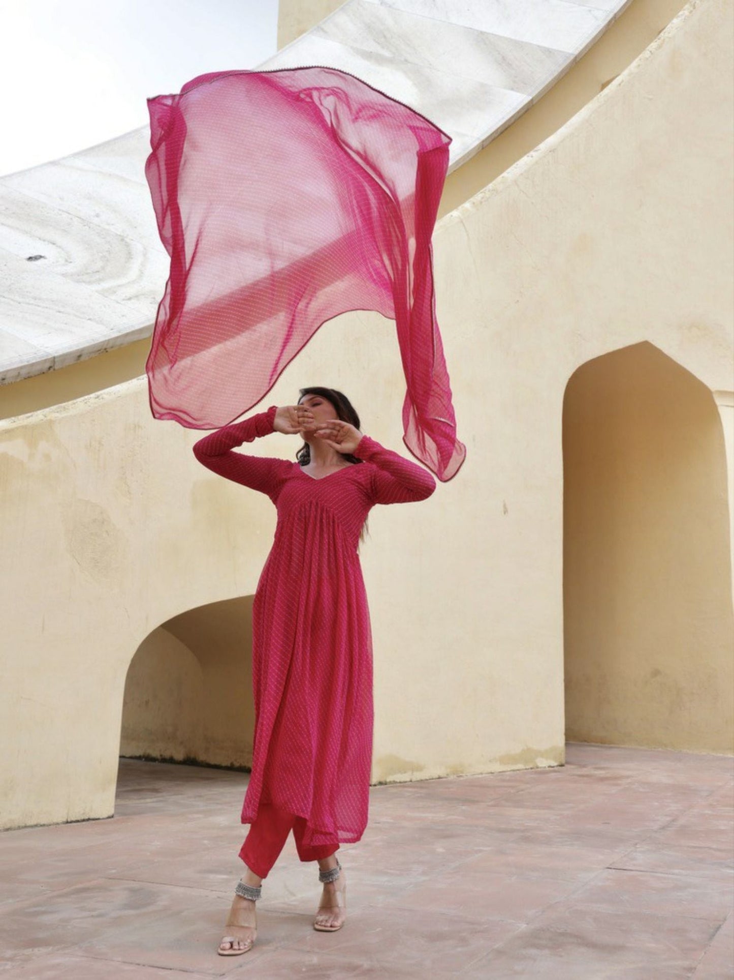 ONEWE INDIA Hala Suit (Set of 3)