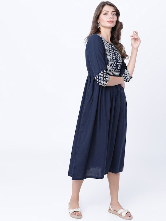 Vishudh Women Navy Blue Printed Fit and Flare Dress