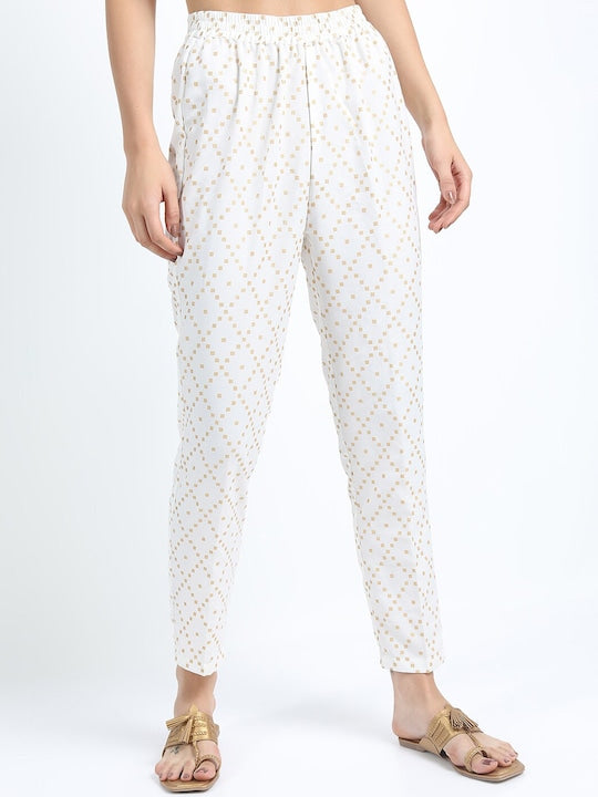 Vishudh Women Mauve Printed Straight Kurta with Trousers & With Dupatta