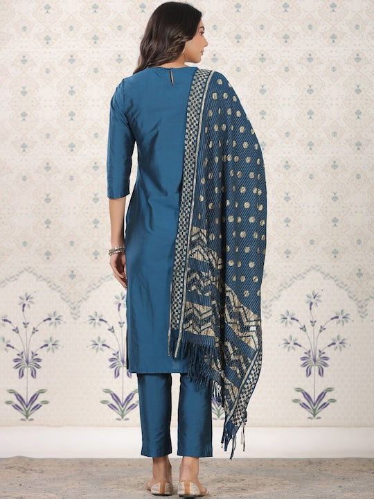House of Pataudi Ethnic Motifs Woven Design Straight Kurta With Trousers & Dupatta