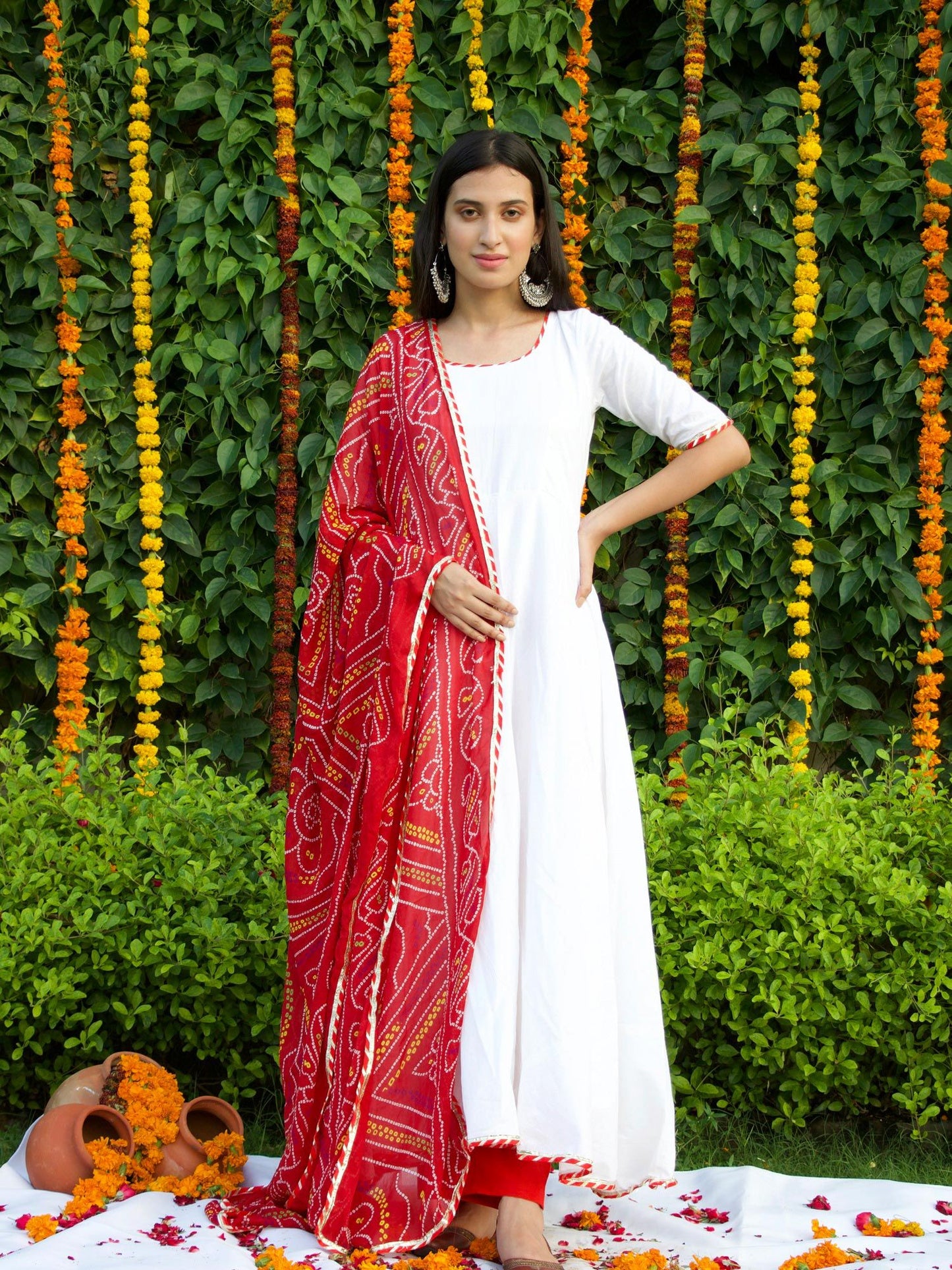 ONEWE INDIA Mishti Bandhani (Set of 3)