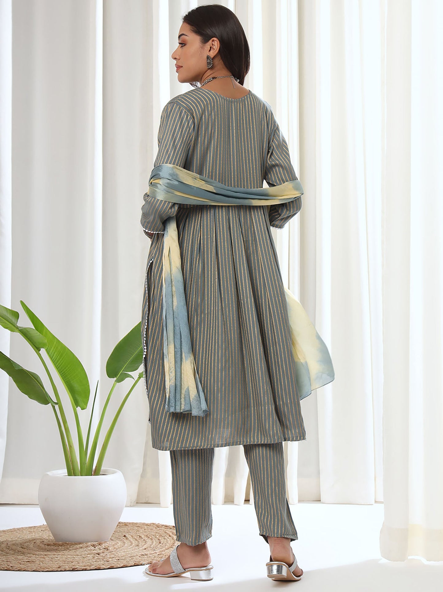 Heeposh Grey Stripe Printed A-Line Kurta & Pant with Tie Dye Dupatta (Set of 3)