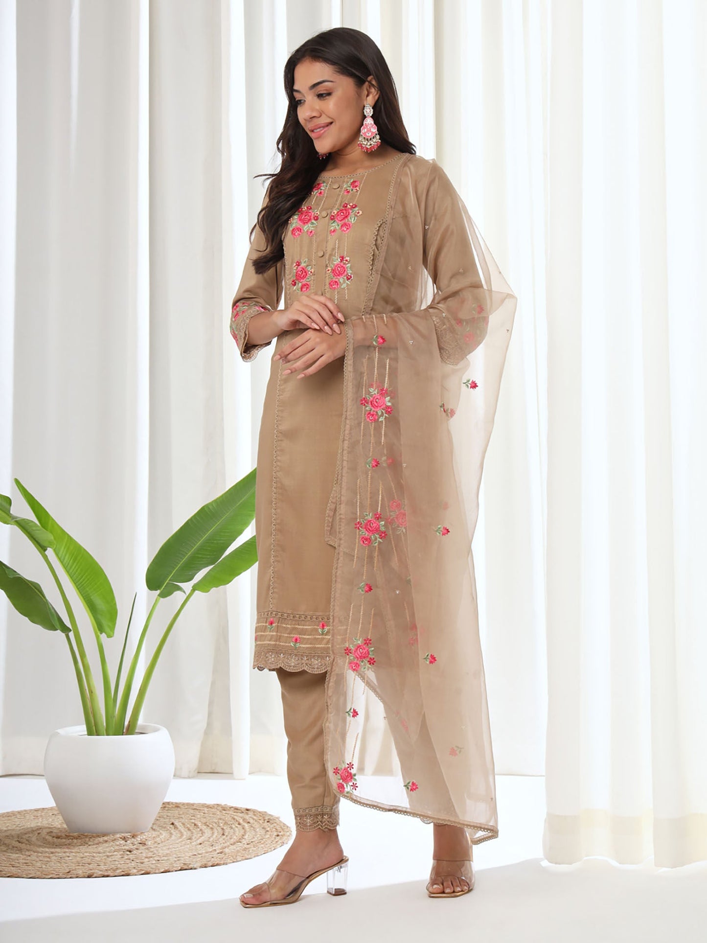 Heeposh Beige Embroidered Kurta & Pant with Organza Dupatta (Set of 3)