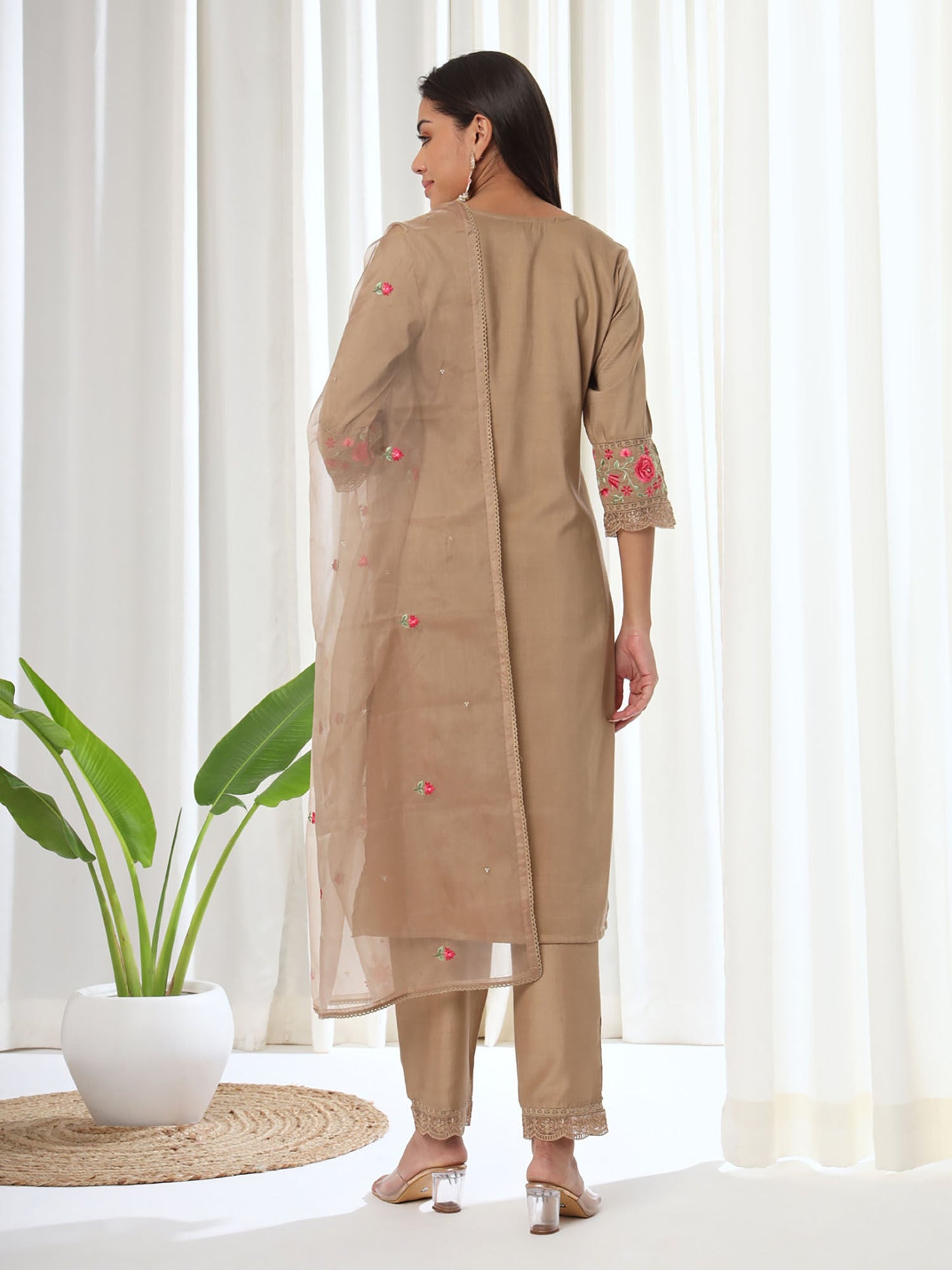 Heeposh Beige Embroidered Kurta & Pant with Organza Dupatta (Set of 3)