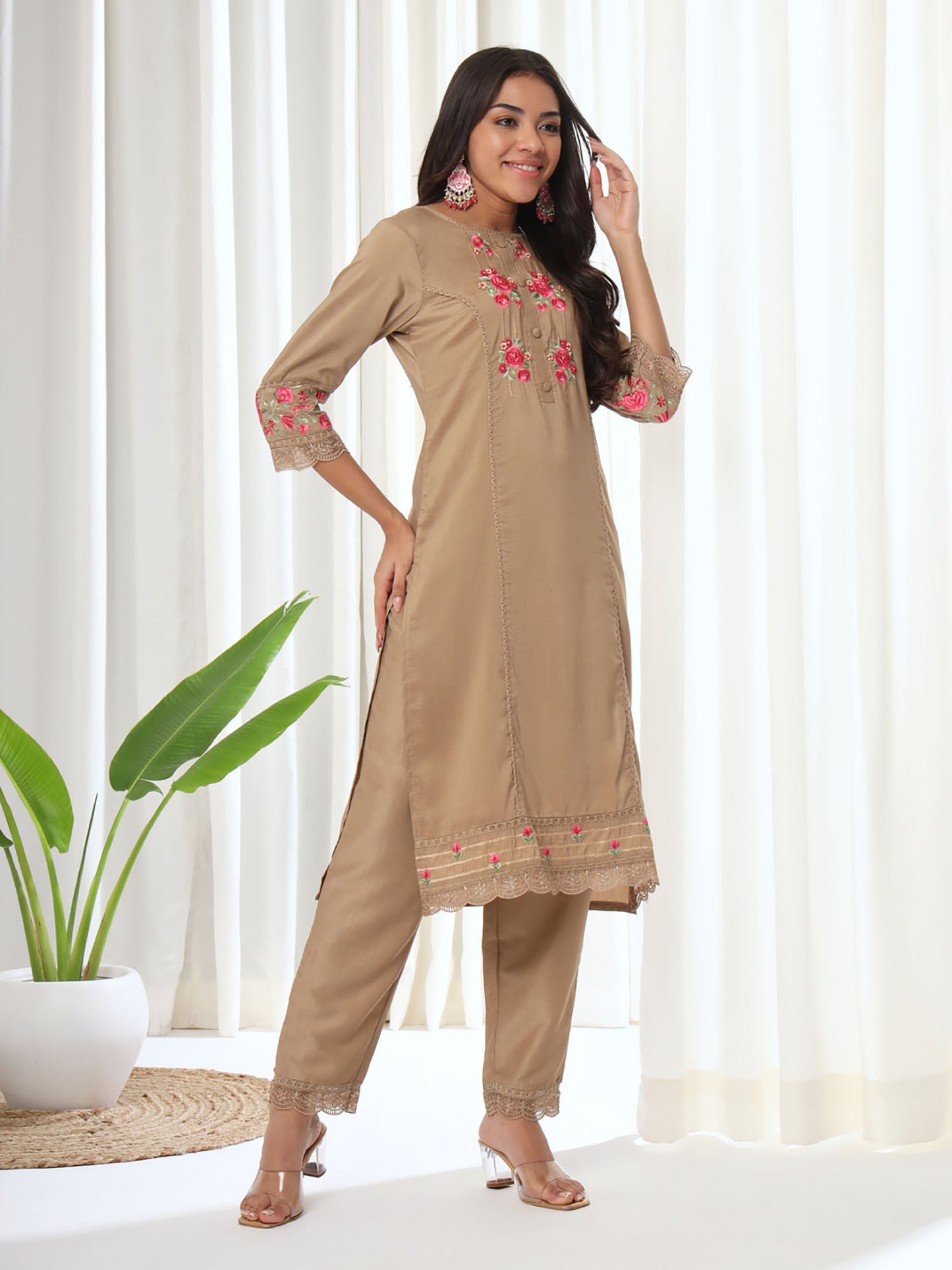 Heeposh Beige Embroidered Kurta & Pant with Organza Dupatta (Set of 3)