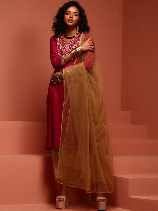 IMARA Ethnic Motifs Yoke Design Thread Work Shantoon Kurta With Trousers & Dupatta