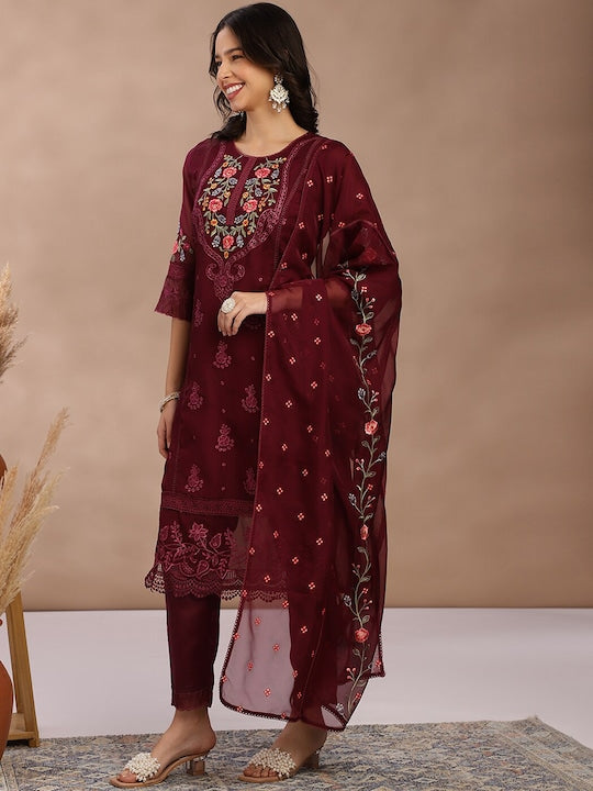 Fabmora Women Ethnic Motifs Embroidered Regular Thread Work Kurta with Trousers & With Dupatta