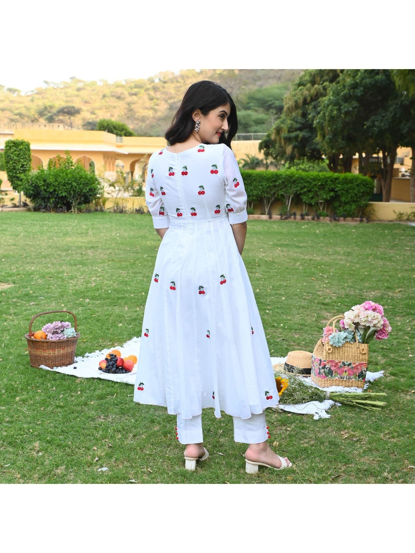 Urbanstree Raspberry White Kurta (Set of 2)