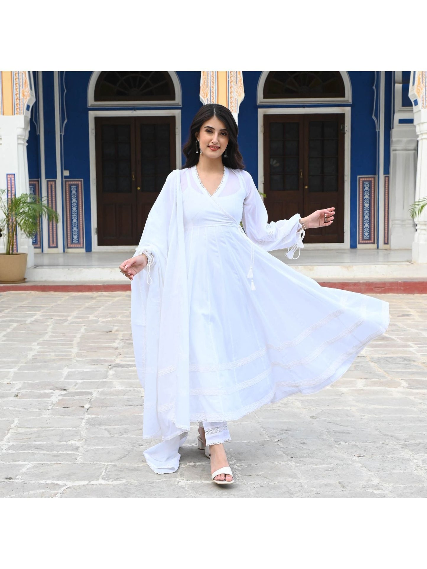 Urbanstree Radha White Anarkali (Set of 3)