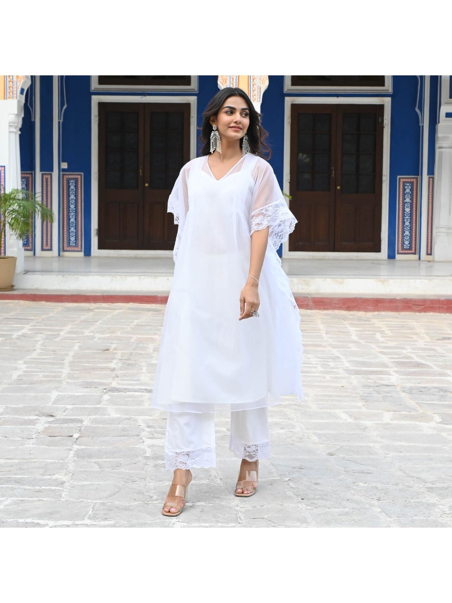 Urbanstree Apsara White Kaftan (Set of 2)
