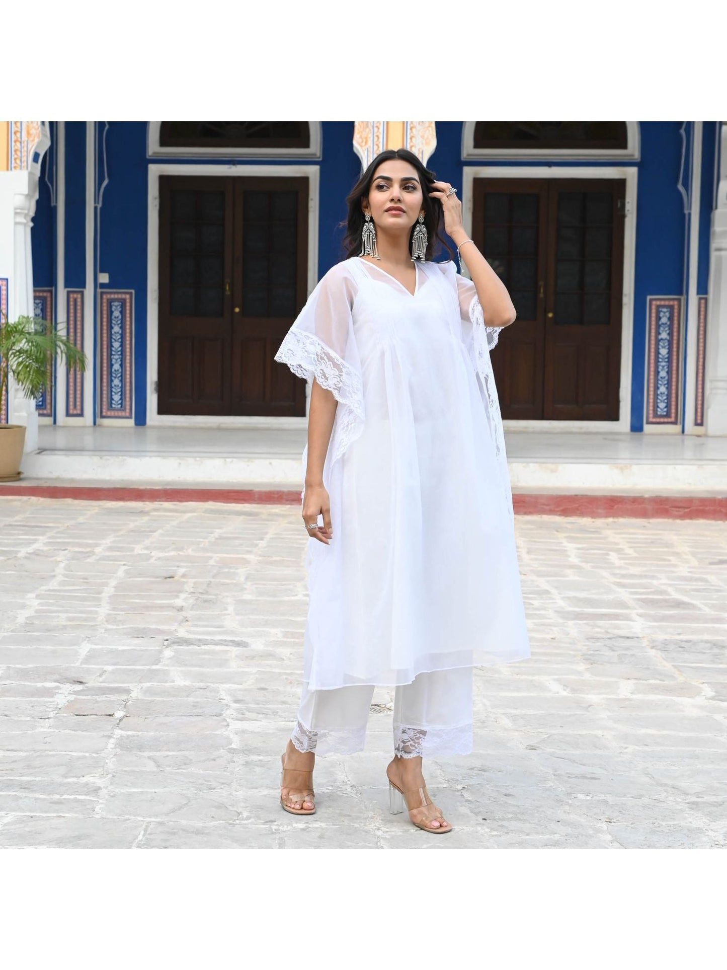 Urbanstree Apsara White Kaftan (Set of 2)