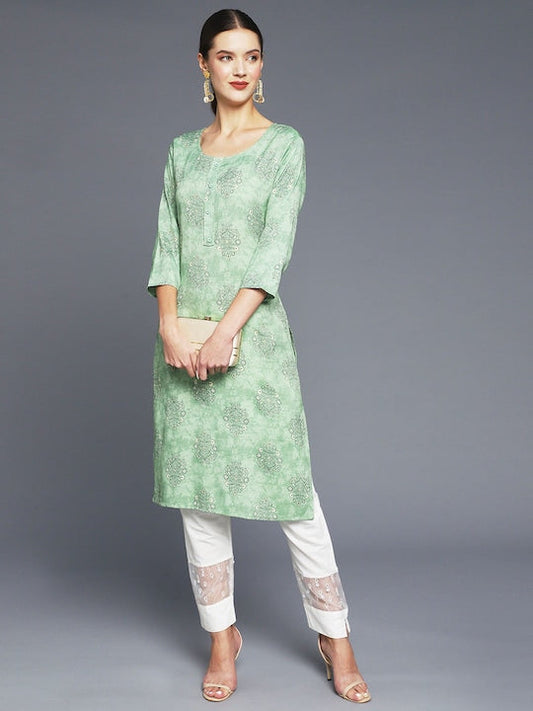 Anubhutee Women Green Ethnic Motifs Kurta