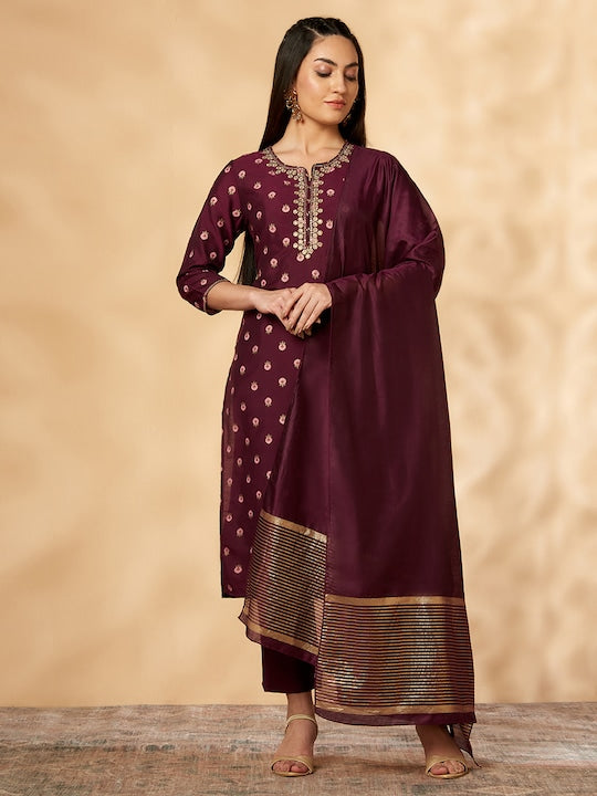 IMARA Floral Printed Sequinned Detail Kurta & Trousers With Dupatta