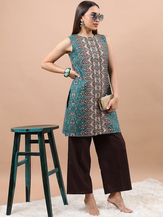 Vishudh Ethnic Motifs Printed Straight Kurta with Trousers