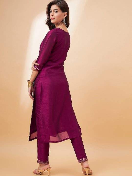 All about you Ethnic Motifs Yoke Design Mirror Work Straight Kurta With Trousers