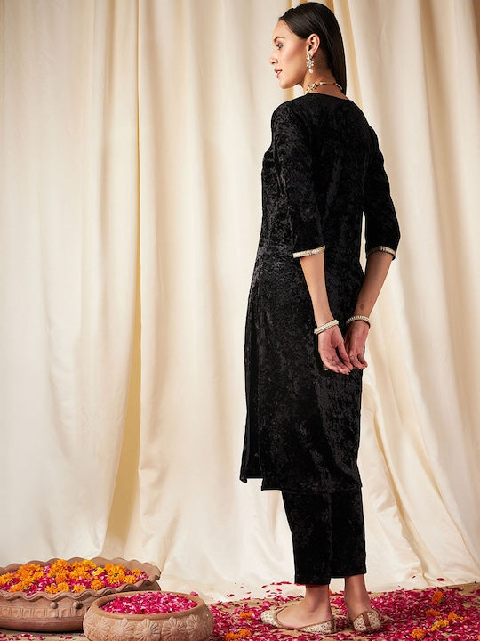 Shae by Sassafras Floral Yoke Design Sequinned Velvet Straight Kurta