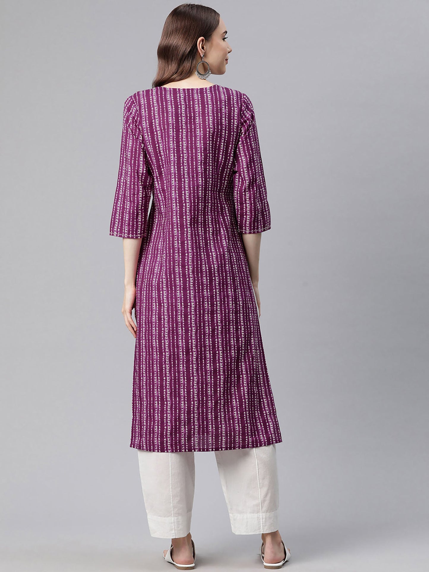 PIROH Womens Cotton Printed Straight Kurta Purple