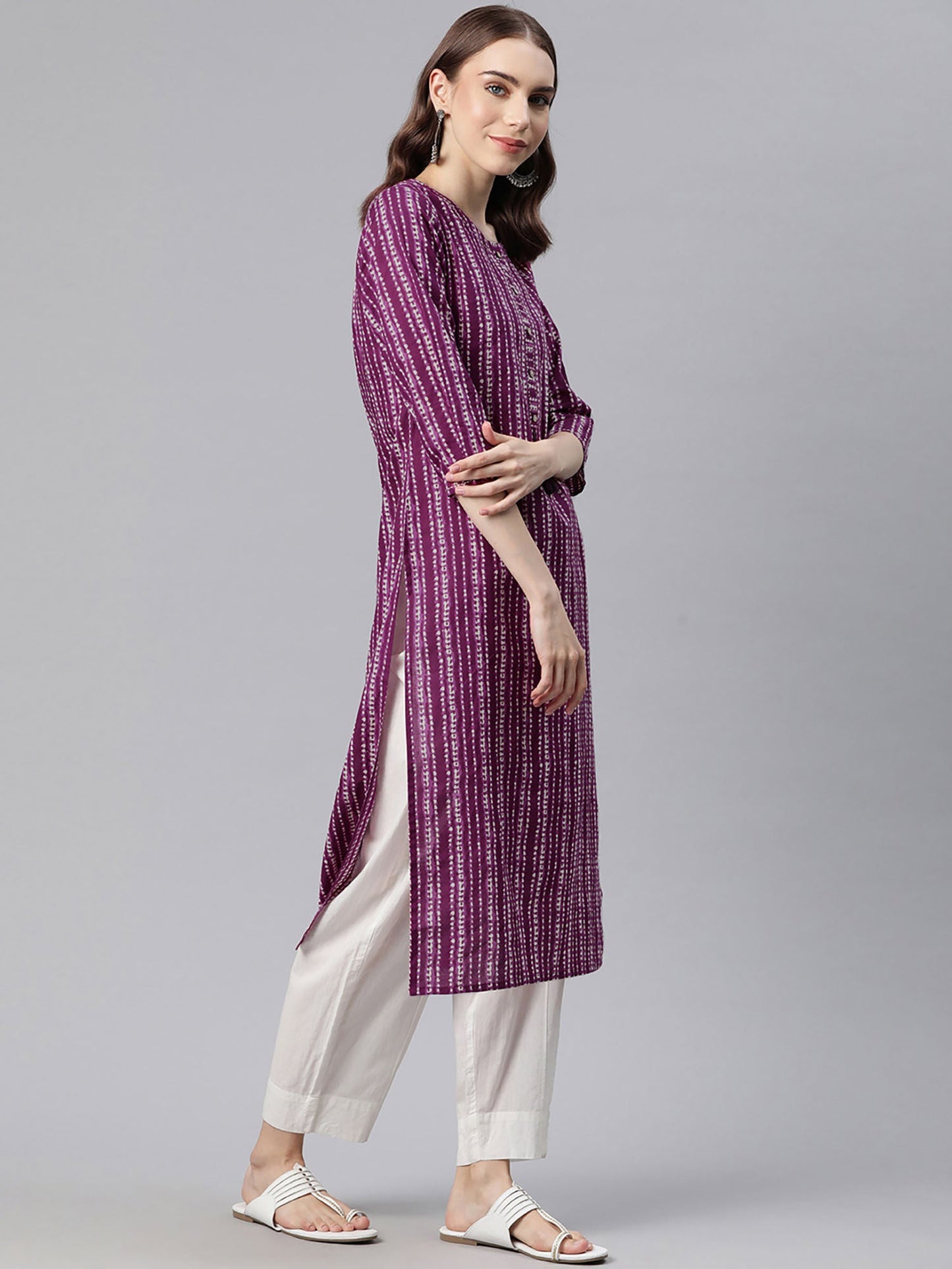 PIROH Womens Cotton Printed Straight Kurta Purple