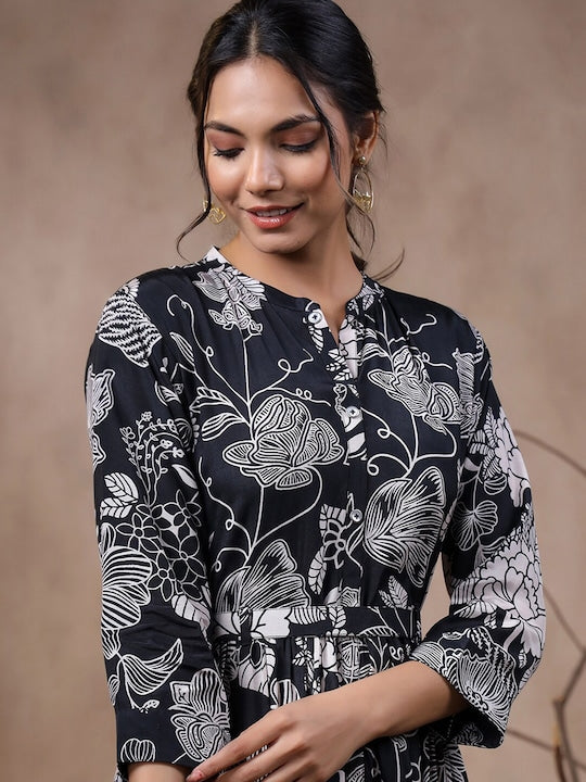 Vishudh Floral Print Maxi Dress