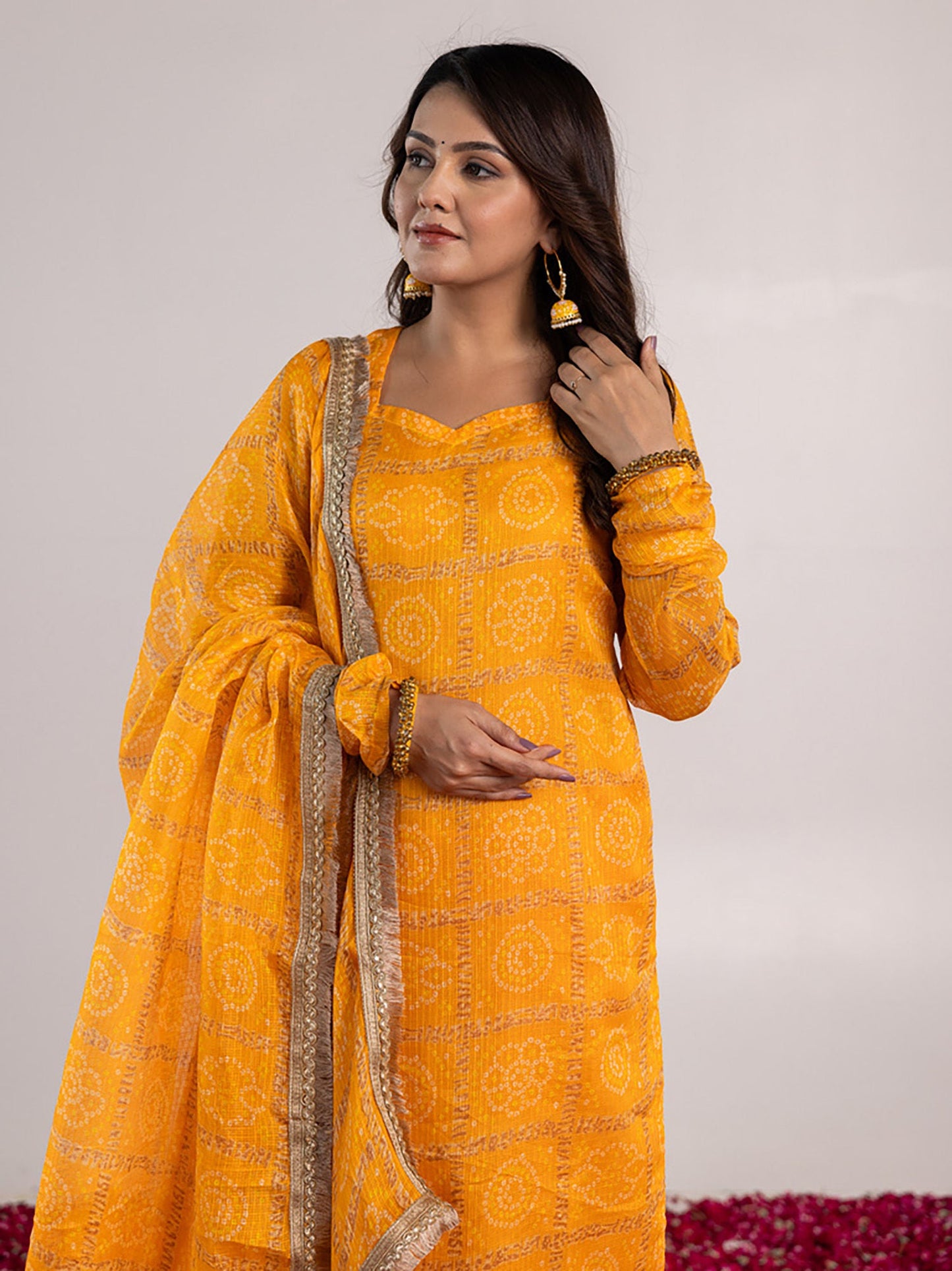 ONEWE INDIA Jiva Kurta with Churidar & Dupatta (Set of 3)